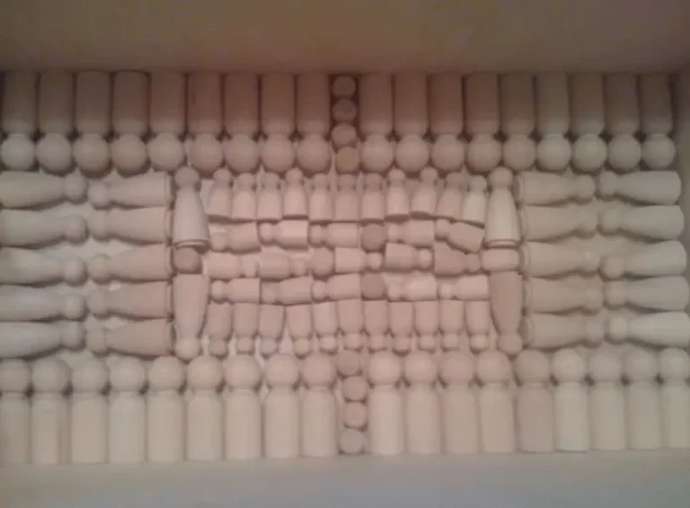 kwestia-empatii-pionki-do-gry